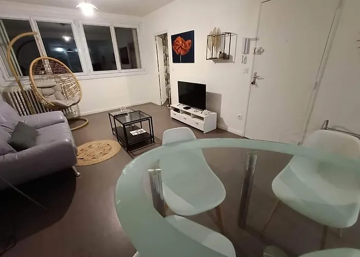 Apartament 3 - Drapeau